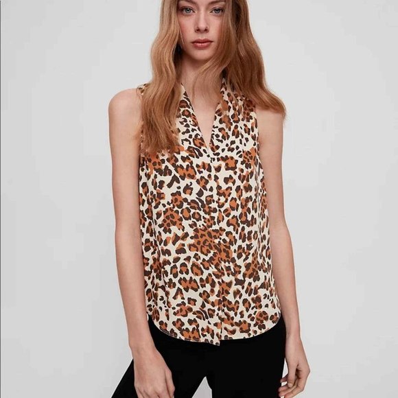 Babaton Artizia Akira Blouse LIKE NEW animal print women's shirts small - Picture 1 of 17